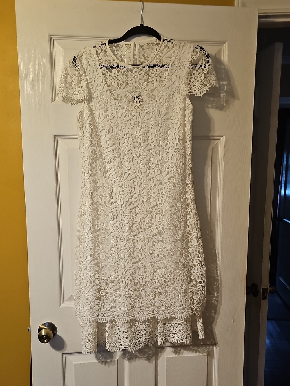 Anne Klein White Floral Lace Mini Dress